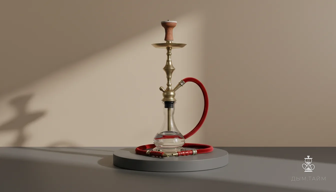 Классический кальян Khalil Mamoon, демонстрирующий узнаваемый силуэт.